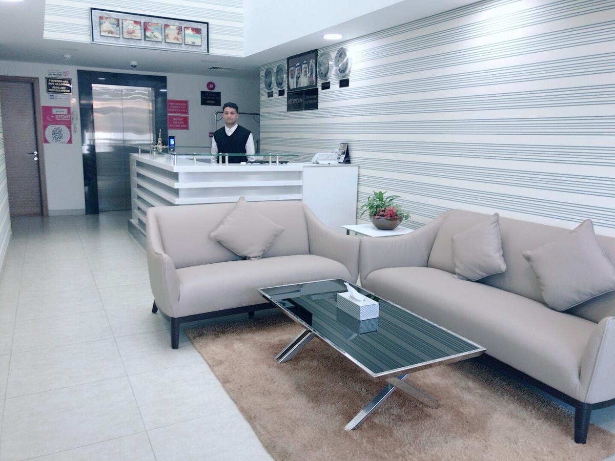 Stout Apartments Манама Екстериор снимка